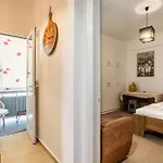 Elena's Cozy & Nest Han/Misafirhane