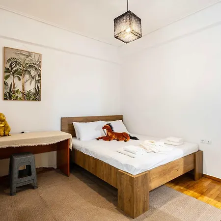Kro Elena's Cozy & Nest